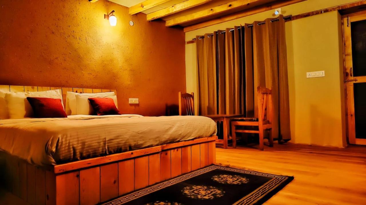 Mystic Pangong Hotel Spangmik Bagian luar foto