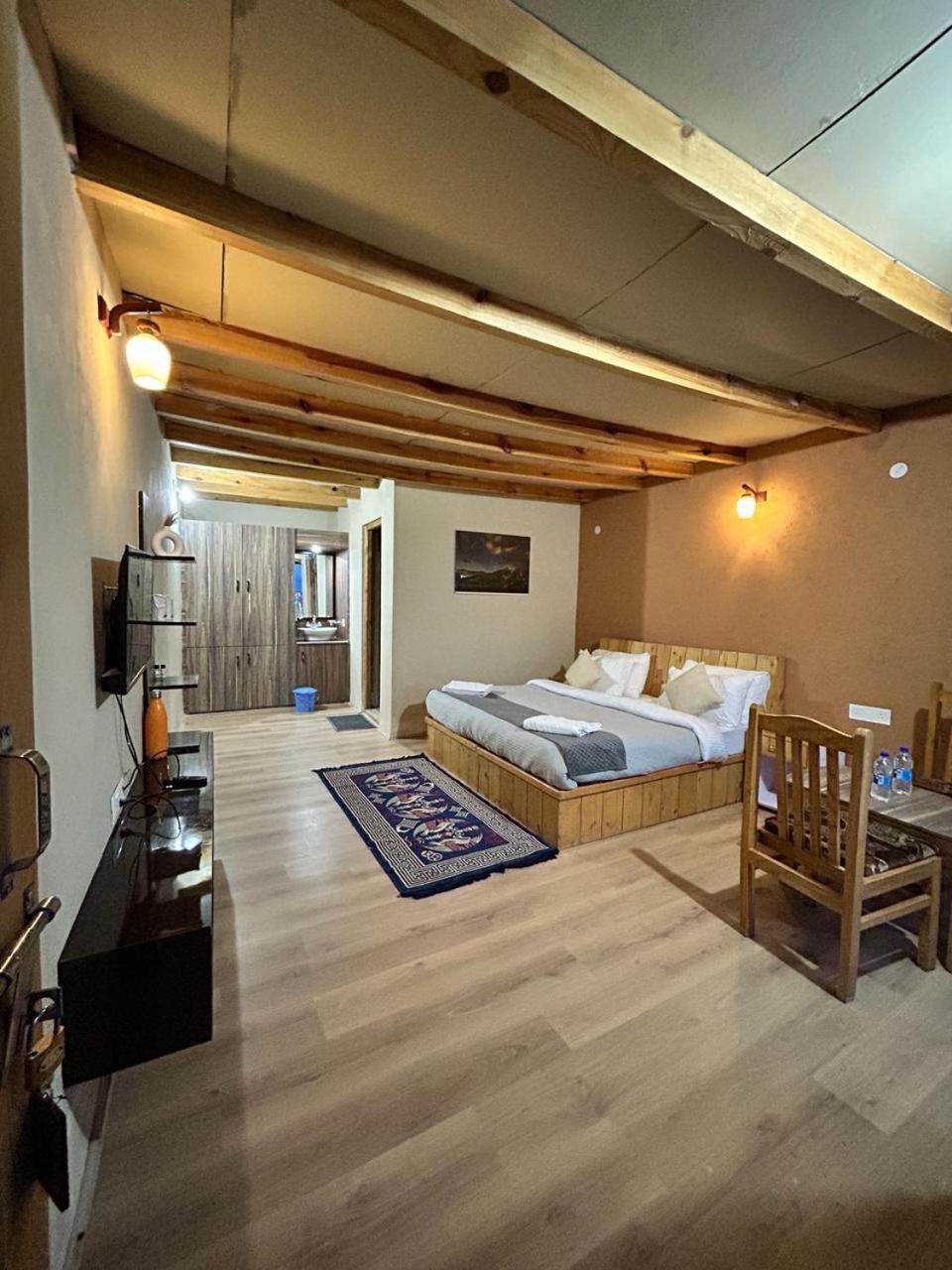 Mystic Pangong Hotel Spangmik Bagian luar foto